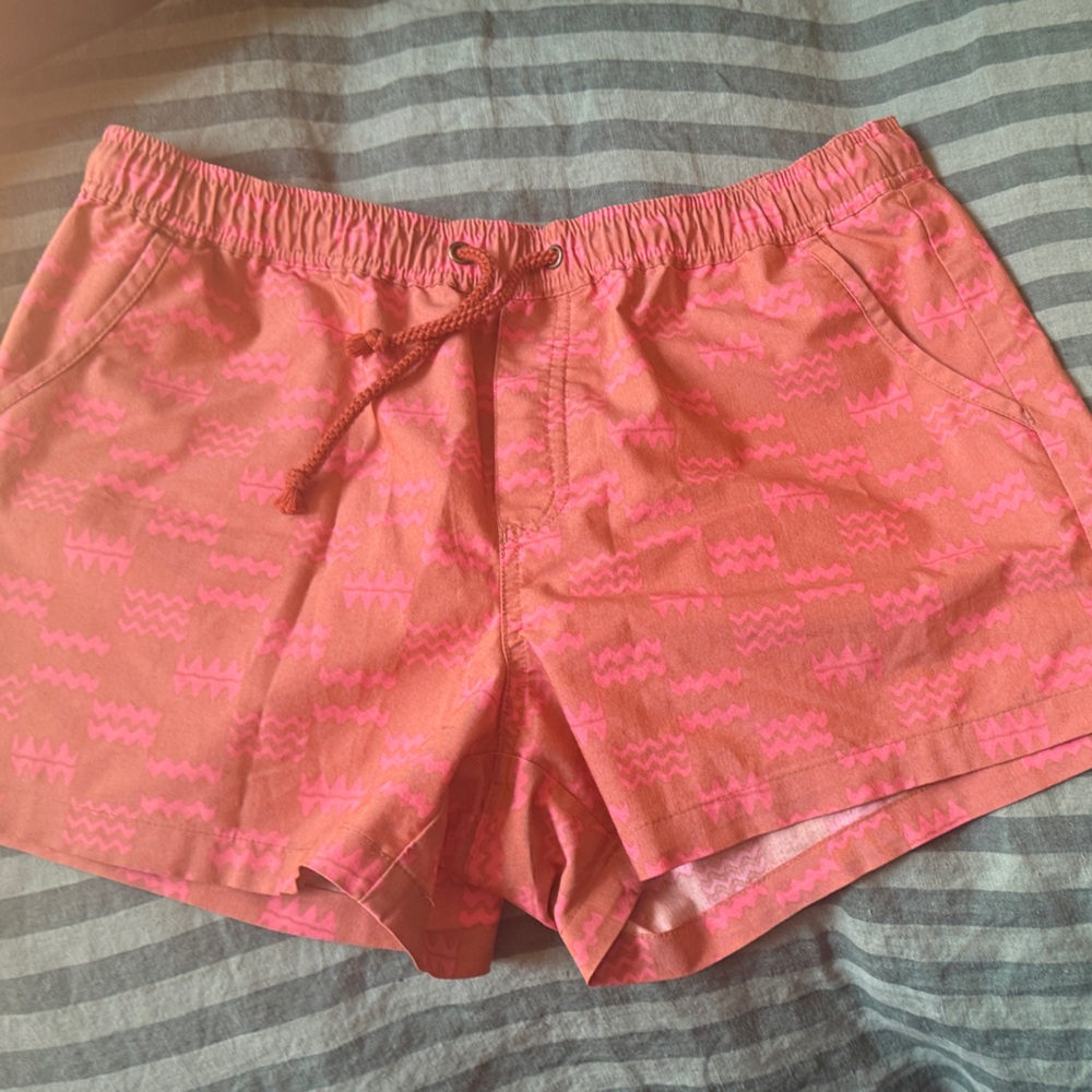 Toad&Co Coral Patterned Athletic Shorts
